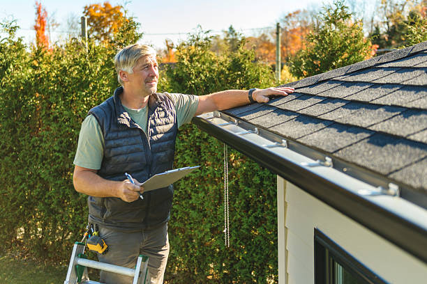 Professional Roofing technician working in Rye Beach, NH